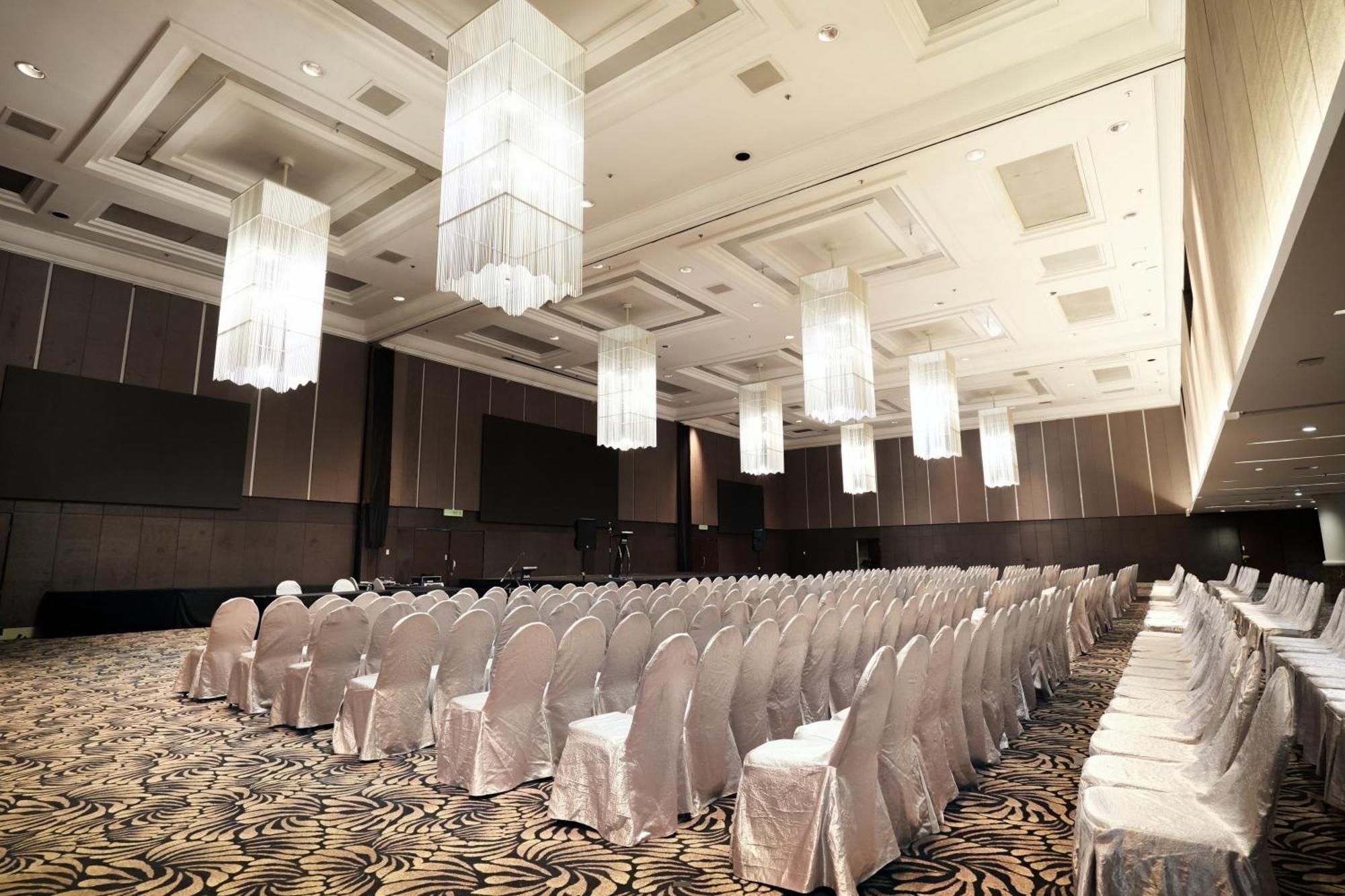 Thistle ג'והור בהרו מראה חיצוני תמונה The Grand Ballroom